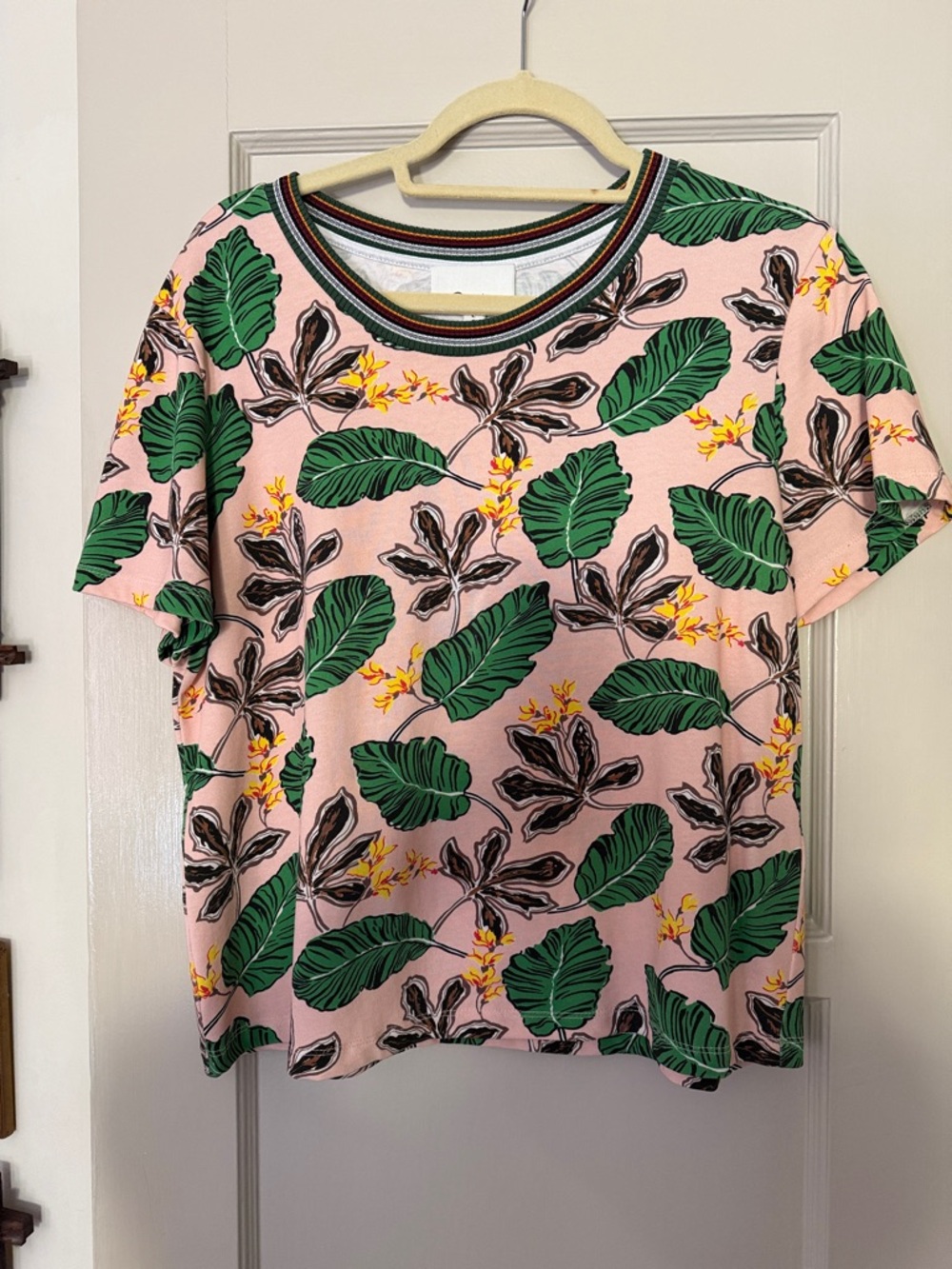 3.1 Phillip Lim Printed Scoop Neck T-Shirt Pink | Size: L